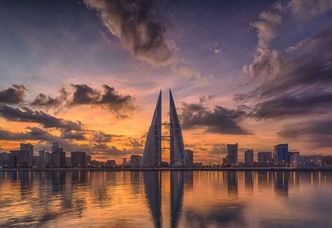 Manama Skyline. Artificial Island, Manama, Luxury Homes Dream Houses, Bahrain, Archipelago, Kuwait, Maldives, Qatar, New York Skyline