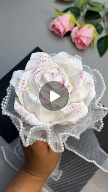 How To Make Tissue Paper Flowers, 2024 Title, Tissue Paper Roses, Nails Original, Tissue Paper Flowers Diy, Tissue Paper Crafts, Tissue Flowers, Rose Crafts, Diy Roses