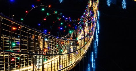 Gatlinburg Tennessee Christmas, Gatlinburg Christmas, Best Christmas Vacations, Tennessee Christmas, Ober Gatlinburg, Swinging Bridge, Christmas Getaways, Vacation Wishes, Girlfriends Getaway