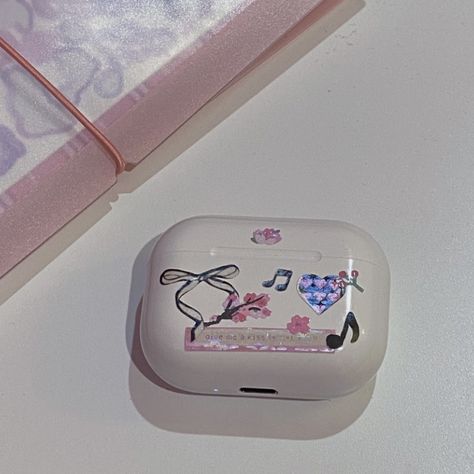 Decorated Airpods Case, Decorated Airpods, Airpods Decoration, Airpods Stickers, Aesthetic Airpods Case, Airpods Case Aesthetic, Airpods Aesthetic, Bored Drawing, Aesthetic Airpods