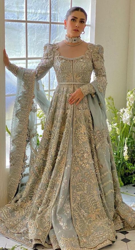 Grand Indian Wedding Outfits, Pakistani Bridal Dress, Walima Dress, Desi Outfits, Desi Wedding Dresses, Nikkah Dress, Asian Bridal Dresses, Dresses Traditional, Traditional Beauty