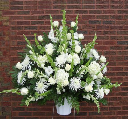 Altar Flowers Wedding, Wedding Church Decor, White Mums, Gentle Soul, White Floral Arrangements, Altar Flowers, Large Flower Arrangements, Online Flower Delivery, Church Flower Arrangements