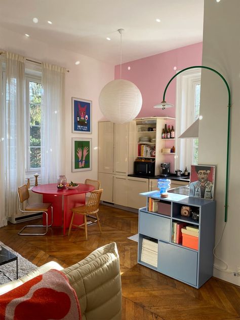 Colorful Apartment, Appartement Design, Apartment Decor Inspiration, French Countryside, Spacious Living Room, Apartment Inspiration, Living Room Inspo, Dream House Decor, Interior Inspo