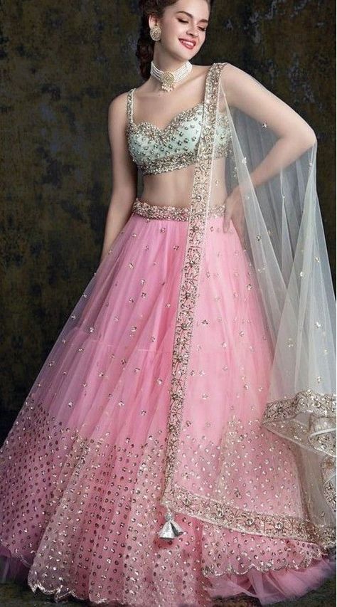 Pengantin India, Bridal Lehenga Designs, Lehenga Saree Design, Indian Outfits Lehenga, Wedding Lehenga Designs, Lehenga Designs Simple, Bridal Lehenga Red, Gaun Fashion, Half Saree Designs