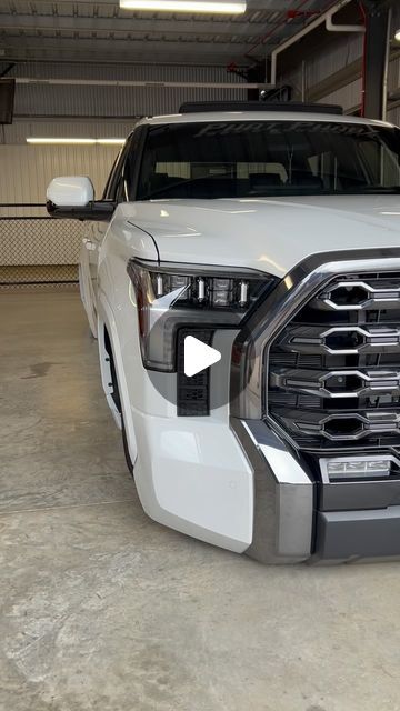 Terry L Rose on Instagram: "The guys at @phat_phabz did it again with this new body style Toyota Tundra absolutely hammered on the ground.  Owned by @2damlo and tucking some perfectly matched @racelinewheels , this thing is 🔥! Seen at @battleinbama in its new home of @talladega Superspeedway.  #toyota #carsofinstagram #trucksofinstagram #bagged #carshow" New Toyota Tundra, Toyota Tundra Lifted, Toyota Tundra 1794 Edition, Talladega Superspeedway, Tundra Trd Pro, Trd Pro, The Guys, Toyota Tundra, On The Ground