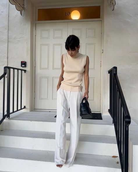 Jen Ceballos on Instagram: "City stroll before dinner wearing @oakandfort latest spring collection" Jen Ceballos, Dinner Wear, Mockneck Sweater, Vegan Leather Tote Bag, Oak And Fort, Fits Inspo, Vegan Leather Tote, Teal And Grey, Girl Fits