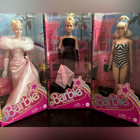 Barbie The Movie Doll Collection Lot Of (3) “Enchanted Evening”, “Solo In Spotlight”, “Striped Swimsuit” Iconic Dress Outfit In Box “Custom” Ooak. Outfits And Dolls Is 100% Mettel Barbie Original. Barbie Doll Margot Robbie, Barbie Collection Display, Iconic Barbies, Barbie Doll Box, Barbie Doll Outfits, Barbie Mermaid Doll, Old Barbie Dolls, Vintage Barbie Dress, Barbie Land