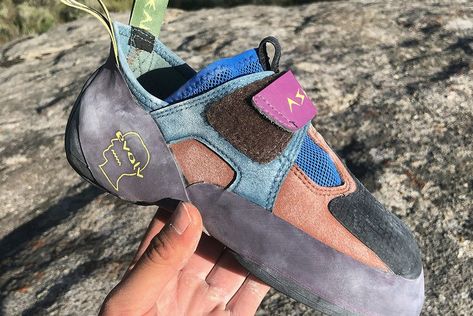 Bouldering Shoes, Rock Climbing Outfit, Indoor Climbing Gym, Rock Climbing Shoes, Indoor Rock Climbing, Climbing Clothes, Rock Climbers, Black Lives Matter Movement, Climbing Shoes