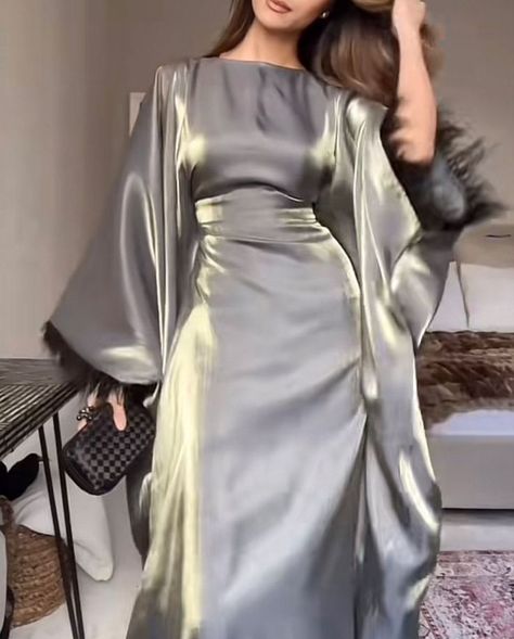 Glamorous Abayas: Fashion Forward and Fancy Abaya For Graduation, Glam Dresses Hijab, Kaftan Dress With Hijab, Prenssese Dress, Modest Eid Dresses, Eid Style Outfits Hijab, Wedding Dresses For Hijabi Girl, Modest Dresses Elegant, Hijabi Elegant Dress