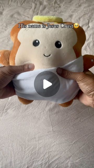 Jesus Crust on Instagram: "Now I’ll remember Jesus is always with me🥰

#jesusislove #holyspirit #godislove #heiswithyou #heisfaithful #biblestudy #yaweh #christiansofinstagram #christianquotes #godwithus #godsplan #godschild #childoflight #christian #christianliving #plushies #plushie #toys #squishmallow #toy #plush
 #plushiesofinstagram #Easter #gift #eastersunday" Jesus Plushie, Bday List, Jesus Gifts, Christian Things, Child Of Light, Gods Plan, Easter Sunday, Jesus Is, Christian Living