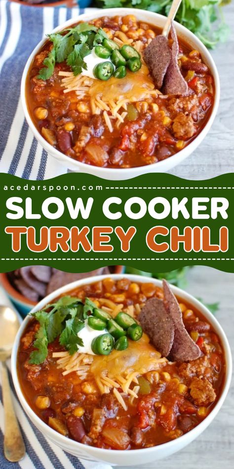 Looking for a fall comfort food for dinner? Check out thi hearty, flavorful slow-cooker Turkey Chili Recipe! Learn how to make slow cooker turkey chili and enjoy a comforting, effortless dish that's sure to pleasure! Pin this easy slow cooker recipe for later! Slow Cooker Turkey Chili Recipe, Turkey Chili Recipe Crockpot, Turkey Chili Crockpot, Slow Cooker Turkey Chili, Turkey Chili Recipe, Recipe Crockpot, Chili Recipe Turkey, Chili Recipe Crockpot, Slow Cooker Turkey