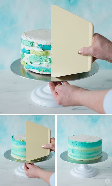 This modern ombre Easter cake features a bunny topper and edible Easter grass. Use a pre-bought layer cake to make it extra easy. Titanic Cake, Kue Fondant, Torte Creative, Kek Coklat, Resepi Biskut, Resipi Kek, Ombre Cake, Easter Cake, Easy Cake Decorating