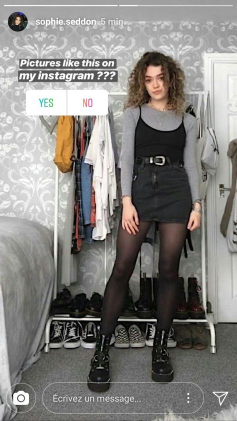 Dark Grey Denim Skirt Outfit, Skirt Demin Outfit, Grey Tank Top Outfit Winter, Jean Skirt Black Tights Outfit, Black Jean Skirts Outfit, How To Style A Black Jean Skirt, Converse Tights Skirt Outfit, Black Jeans Skirt Outfit Winter, Grey Long Sleeve Shirt Outfit Aesthetic