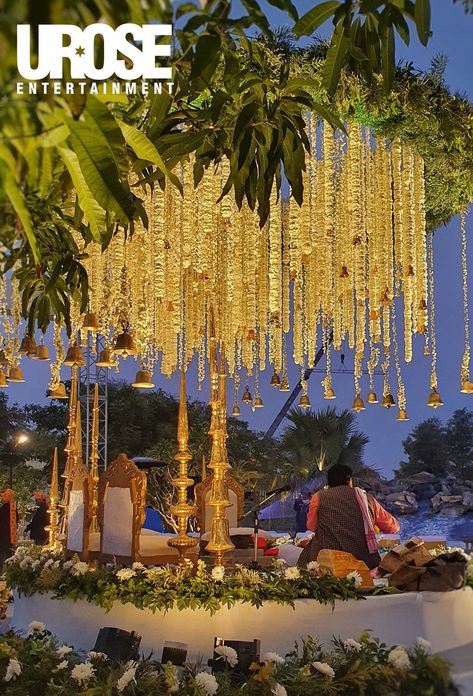 These Floral Hangings Are Gonna Change Your Wedding Game! #DecorGoals | WedMeGood Garden Wedding Decorations Indian, Elegant Wedding Drapery Ideas, Mandap With Bells, Rajasthan Wedding Venues, Indian Wedding Florals, Royal Wedding Mandap, Day Wedding Decoration Indian, Simple Indian Wedding Decorations, Jaipur Wedding Decor