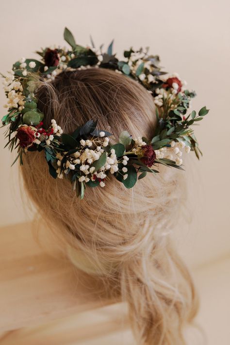 Preserved Greek Olive Leaves Crown, Dried Eucalyptus and Dried Roses Crown, Boho Flower Crown , Bridal Crown This beautiful crown is perfect for you rustic weddings! Stay floral! ------- Follow us on Facebook and Instagram for exclusive deals and discount coupons: Facebook: https://www.facebook.com/hiddenbotanics/?eid=ARCW028kmVfrYLow7IKnusN1HPY_LKxr10vWQKPg3VrveIkusMJszqqJRyQlQ-2AerS0tG_jSnso0zKl Instagram: https://www.instagram.com/hiddenbotanics/?hl=en --------- Made with love, from London, t Winter Flower Crown Wedding, Hidden Botanics, Olive Crown, Leaves Crown, Roses Crown, Fall Flower Crown, Fairytale Bridal, Flower Crown Bridesmaid, Crown Aesthetic