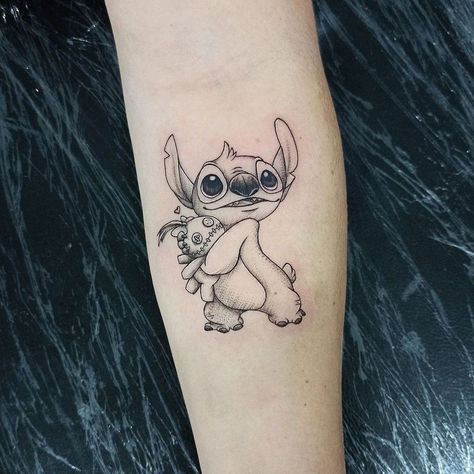 Disney Stitch Tattoo, Stitch Tattoo, Forearm Band Tattoos, Single Line Tattoo, Fire Tattoo, Lilo Y Stitch, Band Tattoo, Dream Tattoos, Unique Tattoo