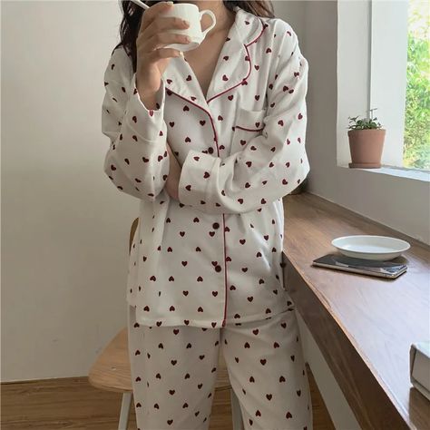 Pyjama aesthetic