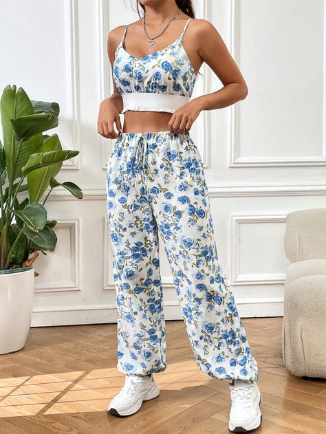 SHEIN EZwear Woven Floral Printed Crop Cami Top And Casual Jogger PantsI discovered amazing products on SHEIN.com, come check them out! Blue Floral Pants Outfit, Floral Pants Outfit, Crop Cami Top, Jogger Pants Casual, Casual Joggers, Victoria Justice, Cropped Cami, Cami Crop Top, Floral Pants