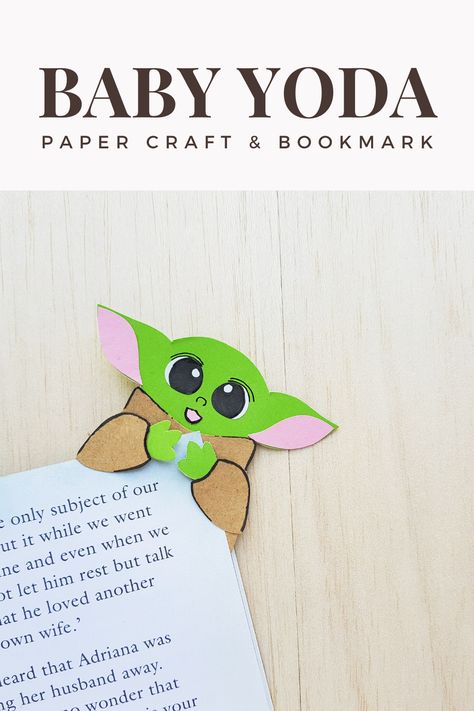 Grogu Bookmark, Grogu Craft, Yoda Bookmark, Penny Art, Yoda Party, May Crafts, Aniversary Gifts, Origami Bookmark, Corner Bookmark