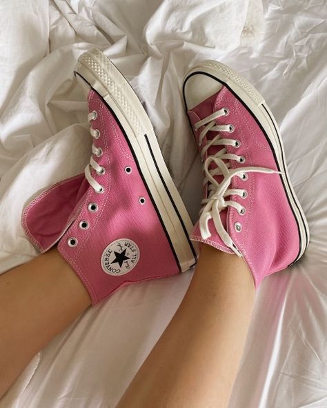 Zapatillas All Star, Mode Converse, Dr Shoes, Pink Platforms, Lara Jean, Platform Converse, Pink Converse, Fresh Shoes, Hype Shoes