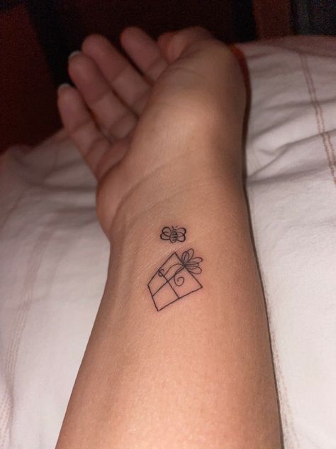 Bee Present Tattoo, Be Present Tattoo, Present Tattoo, Being In The Moment, Be Present, Tattoos And Piercings, Triangle Tattoo, Geometric Tattoo, Tatting