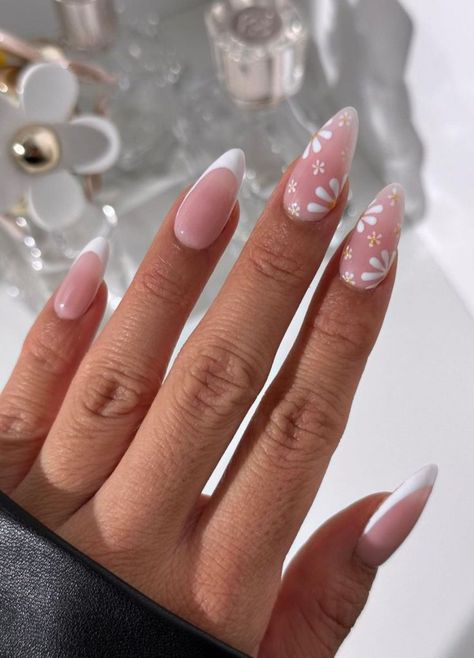 Yellow And White Almond Nails, Fun Spring Nails Almond Shape, Elegant Nails With Flowers, White Spring Nail Designs, White French Tip Summer Nails, White Patterned Nails, White Nails With Yellow Flower, May Dip Nails Ideas 2024, White And Pink Flower Nails