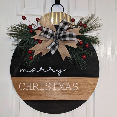 Christmas Door Knocker, Stacked Pumpkin Door Hanger Wooden, Matching Door Hanger And Porch Sign, Chrismas Door Signs, Seasonal Front Door Signs, Country Christmas Door Hanger, Homemade Christmas Door Hangers, Christmas Signs Circle, Trendy Christmas Wreaths