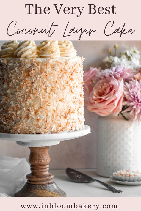 Fluffy and moist coconut cake, filled and frosted with coconut cream cheese frosting and topped with toasted coconut flakes. Christmas Coconut Cake, Lavender Cake Ideas, Cake Recipes Coconut, Southern Coconut Cake Recipe, Toasted Coconut Cake, Southern Coconut Cake, Moist Coconut Cake, Gluten Free Coconut Cake, Coconut Layer Cake