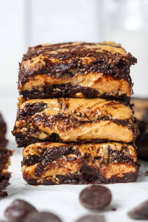 Chocolate Peanut Butter Brownies - Organically Addison Organically Addison, Chocolate Peanut Butter Brownies, Dairy Free Brownies, Butter Brownies, Butter Bars, Peanut Butter Desserts, Peanut Butter Filling, Peanut Butter Bars, Peanut Butter Brownies