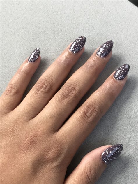 Dark Gray Nails With Glitter, Gray Nails With Glitter, Gray Glitter Nails, Dark Gray Nails, Dark Grey Nails, Almond Shaped Nails, Nails With Glitter, Gray Polish, Shaped Nails