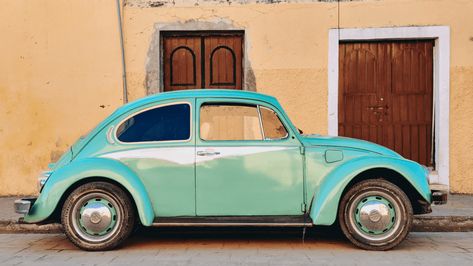 Vintage Spanish Words For Passionate Readers Cancun Activities, Valladolid Mexico, Mexico Itinerary, Brown House, Yucatan Peninsula, Vintage Vw, Photos Hd, Smallville, Winter Vacation