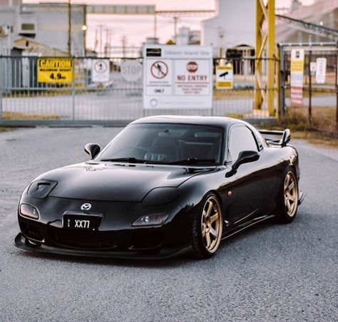 Jdm Mazda Rx7, Mazda Fd Rx7, Jdm Rx7, Mazda Rx7 Fd, Fd Rx7, 90s Cars, Rx7 Fd, Rotary Engine, Tipografi 3d