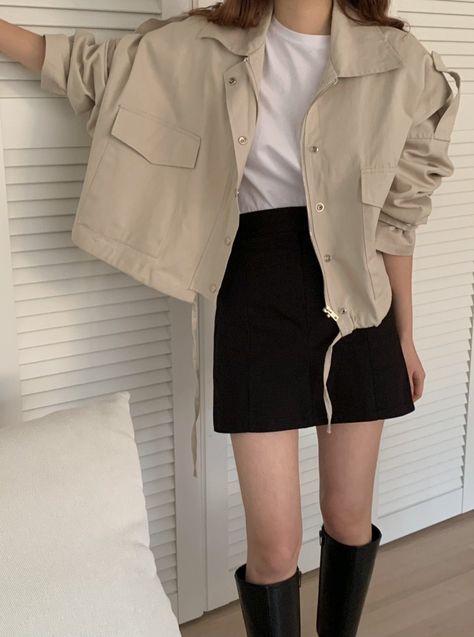 Beige Jacket Outfit, Black Jacket Outfit, Cold Outfit, Outfit Korean Style, Classic Style Outfits, Clueless Outfits, Shoes Outfit Fashion, Beige Outfit, Korean Casual Outfits