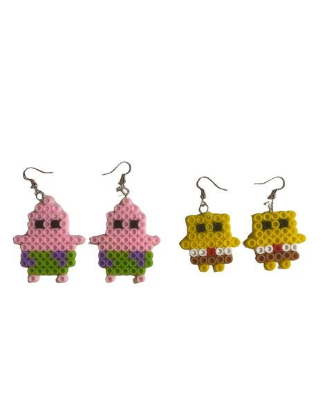 Stand Up Perler Bead Patterns, Iron Beads Earrings, Peeler Beads Patterns Easy Small, Best Friend Perler Bead Patterns, Small Melty Bead Ideas, Perler Bead Earrings Patterns, Fuse Beads Ideas Cute, Perler Beads Earrings, Perler Bead Earrings