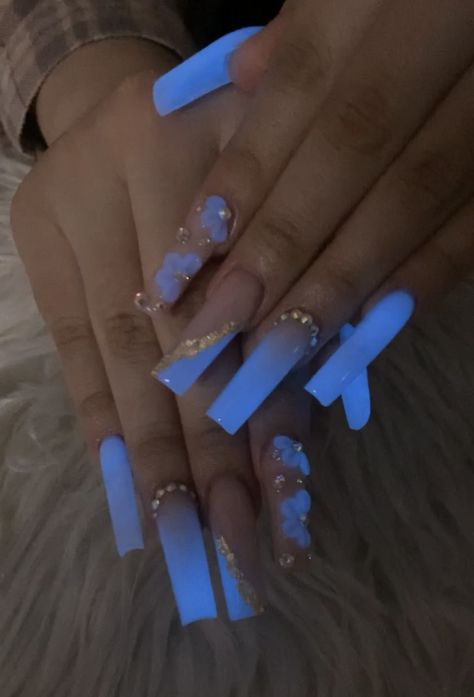 Glowing Nails Acrylic, Acrylic Nail Designs Glow In The Dark, Long Square Acrylic Nails Glow In The Dark, Short Square Nails Design Ideas Blue, Extra Birthday Nails Acrylic, Glow And The Dark Nails, Nail Ideas Glow In The Dark, Short Acrylic Nails Glow In The Dark, Nail Designs Glow In The Dark