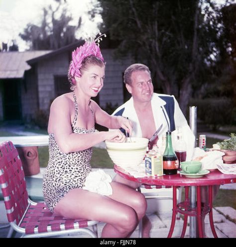 Esther Williams with husband Ben Gage during the filming of Easy to Love, in Winter Haven, Florida, 1953. Stock Photo Love In Winter, Ester Williams, Busby Berkeley, Tony Martin, Winter Haven Florida, Esther Williams, Swim Team, Love Stars, Easy To Love