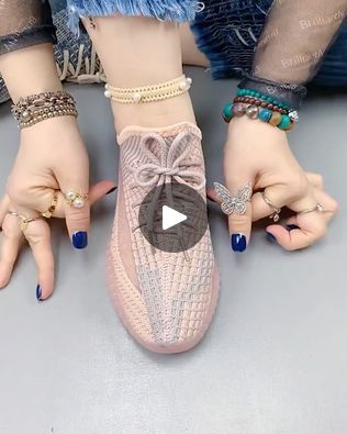 3 Ways to tie your shoe laces | 3 Ways to tie your shoe laces | By Lilyon DIYFacebook Simple Ideas, Necktie, Shoe Laces, Neck Tie, Short Hair, Short Hair Styles, Hair Styles, Lace, Hair