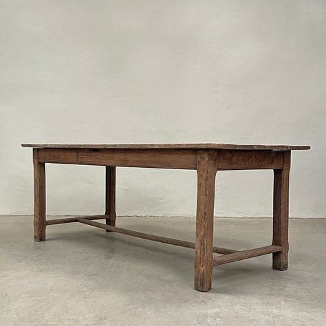 Refectory Farmhouse Table Refrectory Table, Rustic Oak Dining Table, Painting Antique Furniture, Arts And Crafts Storage, Mid Century Modern Table, Art Deco Table, Serving Table, Art Desk, Oak Kitchen