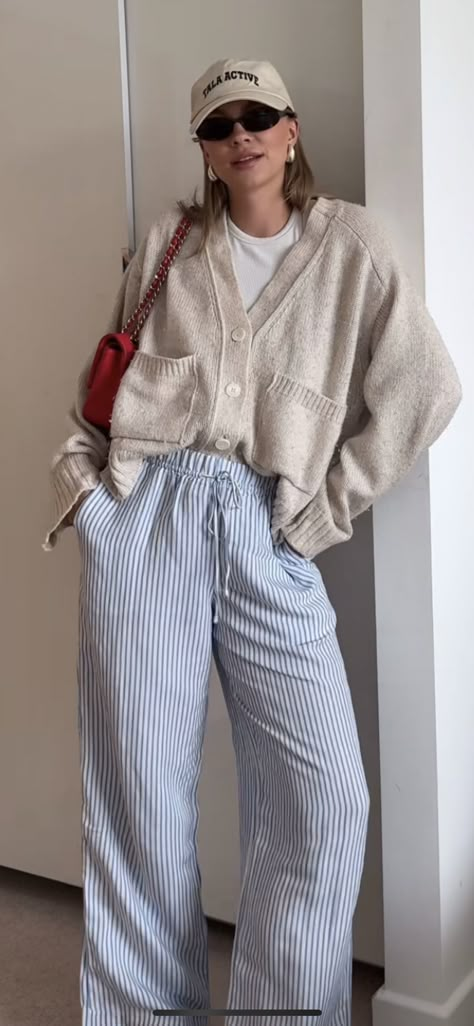 Stripped Pant Outfits Woman, Linen Pant Winter Outfit, Stripe Blue Pants Outfit, Costal Grandma Winter, Winter Costal Granddaughter, Danish Style Fashion Summer, Winter On The Beach Outfits, Washington Dc Aesthetic Outfit Summer, Striped Pants Outfit Winter