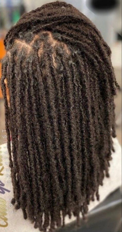 Models With Dreadlocks, Small Loc Grid Pattern, Large Interlock Locs, Locs 4c Hair Black Women, Coil Locs Before And After 4c, Pencil Sized Locs, Dreadlocs Styling Ideas, 130 Locs, Types Of Locs 4c Hair