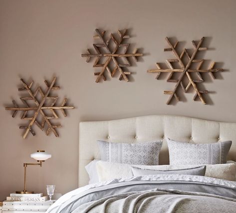 Driftwood Snowflake Wall Art - Set of 3 | Pottery Barn Canada Driftwood Snowflake, Pottery Barn Christmas Decor, Snowflake Wall, Pottery Barn Christmas, Carved Wood Wall Art, Construction Crafts, Boho Christmas, 3d Christmas, Christmas Decor Ideas