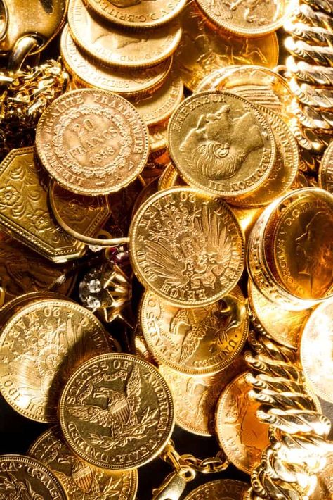 Where Should You Look For Gold Coins Gold Coin Aesthetic, Gold Money Aesthetic, Gold Coins Aesthetic, Coins Aesthetic, Gold Coin Wallpaper, Gold Coins Money, Gold Treasure, Numismatic Coins, Golden Coins