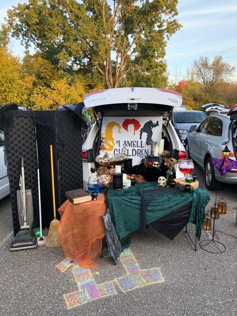 Hocus Pocus trunk or treat Hocus Pocus Trick Or Treat, Hocos Pocos Trunk Or Treat Ideas, Hocus Pocus Booth Ideas, Hocus Pocus Campsite, Trunk Or Treat Sanderson Sisters, Halloween Trunk Or Treat Hocus Pocus, Trunk Or Treat Hocus Pocus Theme, Trunk Or Treat Ideas For Hocus Pocus, Trunk Or Treat Scary Ideas