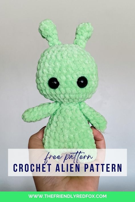 Crochet Alien Pattern Toys Quotes, Crochet Alien, Chunky Yarn Crochet, Easy Crochet Animals, Crochet Monsters, Crochet Patterns Free, Quick Crochet Patterns, Pola Amigurumi, Crochet Animals Free Patterns