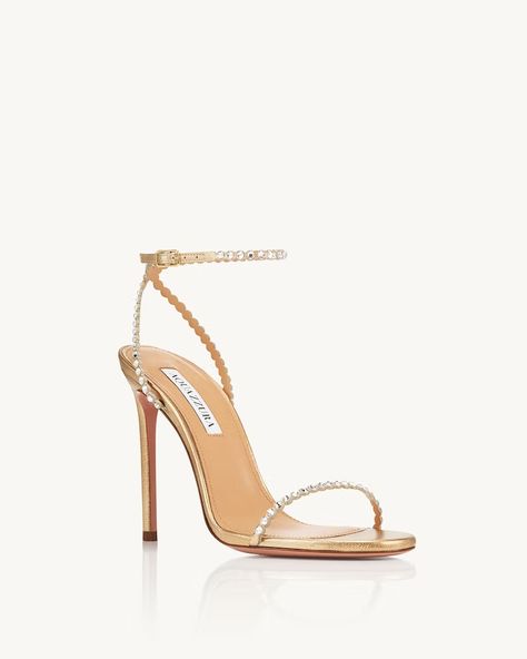 Mini Prom Heels, Heels Classy Elegant Gold, Elegant Heels Classy, Cute Heels Classy, Heels For Prom, Luxury High Heels, High Heels Elegant, Classy Heels, Hak Tinggi