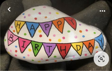 Rock Painting Ideas Birthday, Birthday Stone Painting, Happy Birthday Rock Painting Ideas, Birthday Rocks Painting Ideas, Birthday Spirit Rock, Happy Birthday Stone Painting, Happy Birthday Painted Rocks Ideas, Happy Birthday Rock Painting, Rock Painting Birthday