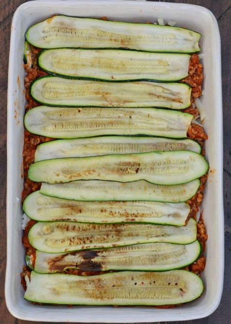 This Zucchini Lasagna recipe is loaded with meat, cheese and zucchini noodles! A few simple steps results in the perfect keto-friendly lasagna that is not soggy or watery! Zucchini Lasagna Recipe Easy, Zucchini Ideas, Low Carb Zucchini Lasagna, Zucchini Lasagna Recipe, Lasagna With Zucchini Noodles, Beef Ideas, Zucchini Lasagne, Spaghetti Squash Lasagna, Best Lasagna Recipe