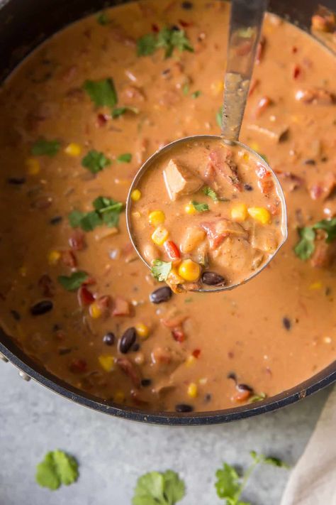 Southwest Soup Recipe, Creamy Southwest Chicken, Southwest Soup, Southwestern Soup, Southwest Chicken Soup, Bacon Soup Recipes, Chicken Soup Crockpot, Chicken Vegetable Soup Recipes, Soup Crockpot