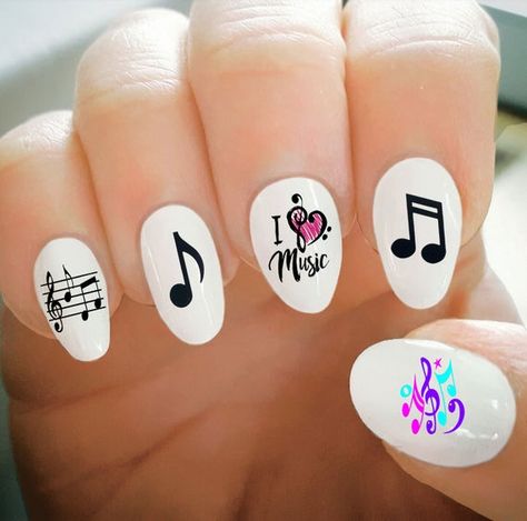 Soccer Nails, Music Note Nails, Music Nail Art, Music Nails, Pretty Fingers, Birthday Nail Designs, Cruise Nails, Fashion Nail Art, Birthday Nail