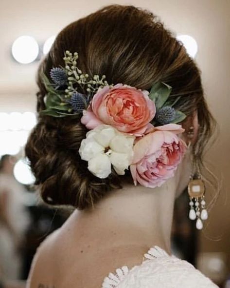 Wedding Hair Roses, Updo With Flowers, Bride Bun, Wedding Hairstyles With Flowers, Bride Hair Flowers, Hairstyles With Flowers, Atl Georgia, Wedding Hair Ideas, Elegant Veils